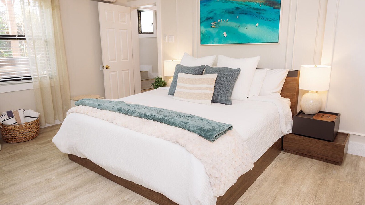 Photo of Bedroom in West Bay