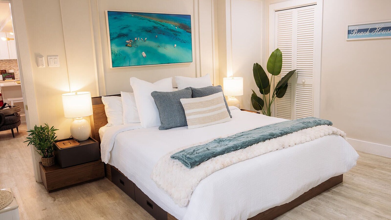 Photo of Bedroom in West Bay
