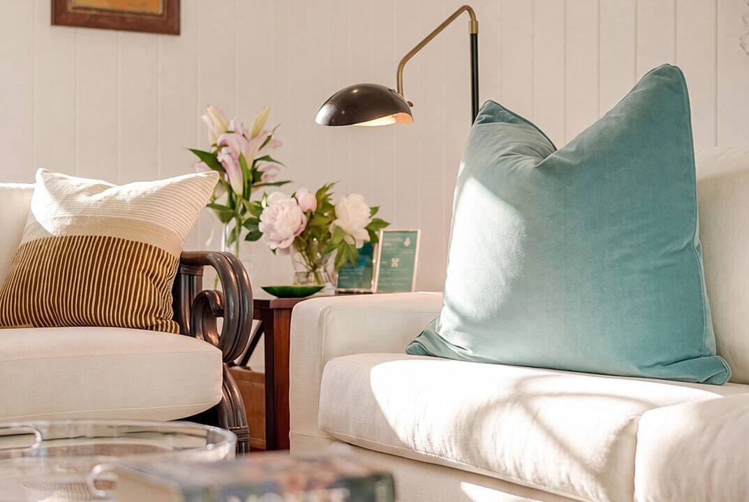 Photo of Livingroom in West Bay