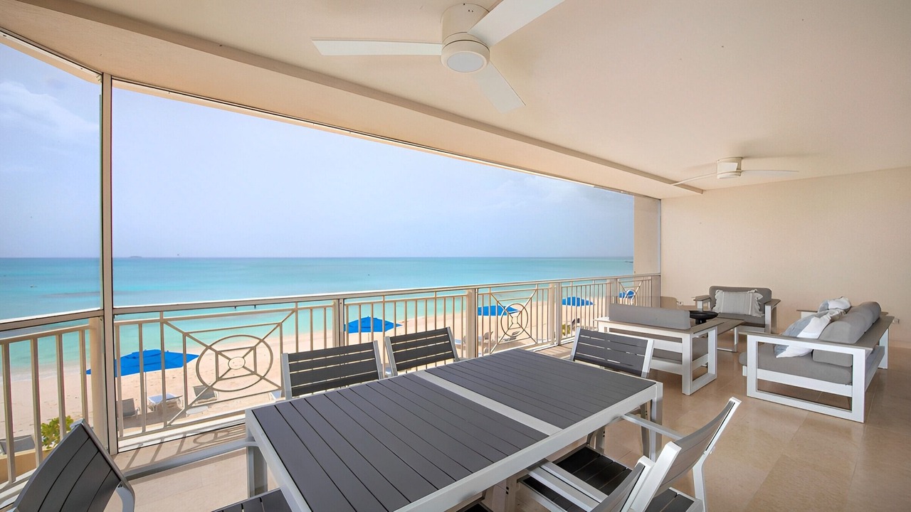 Photo of Patio Balcony in Seven Mile Beach