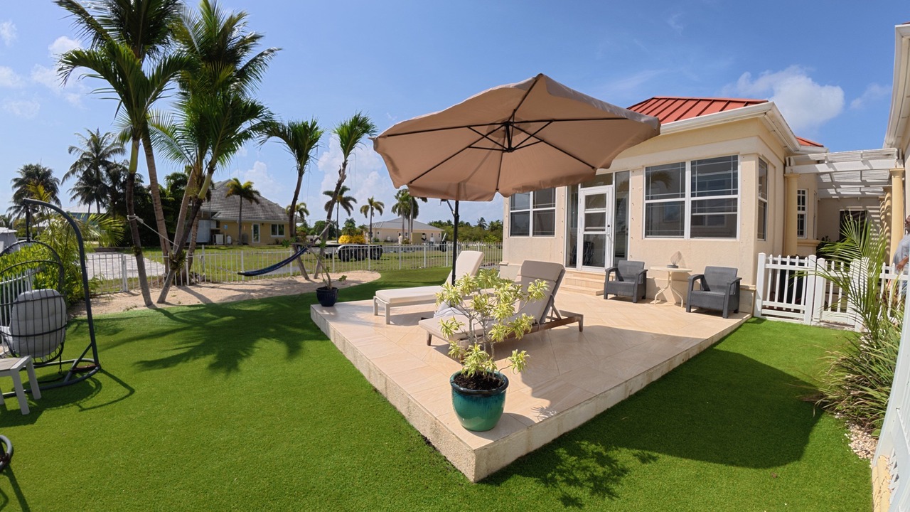 Photo of Patio Balcony in North Sound Estates