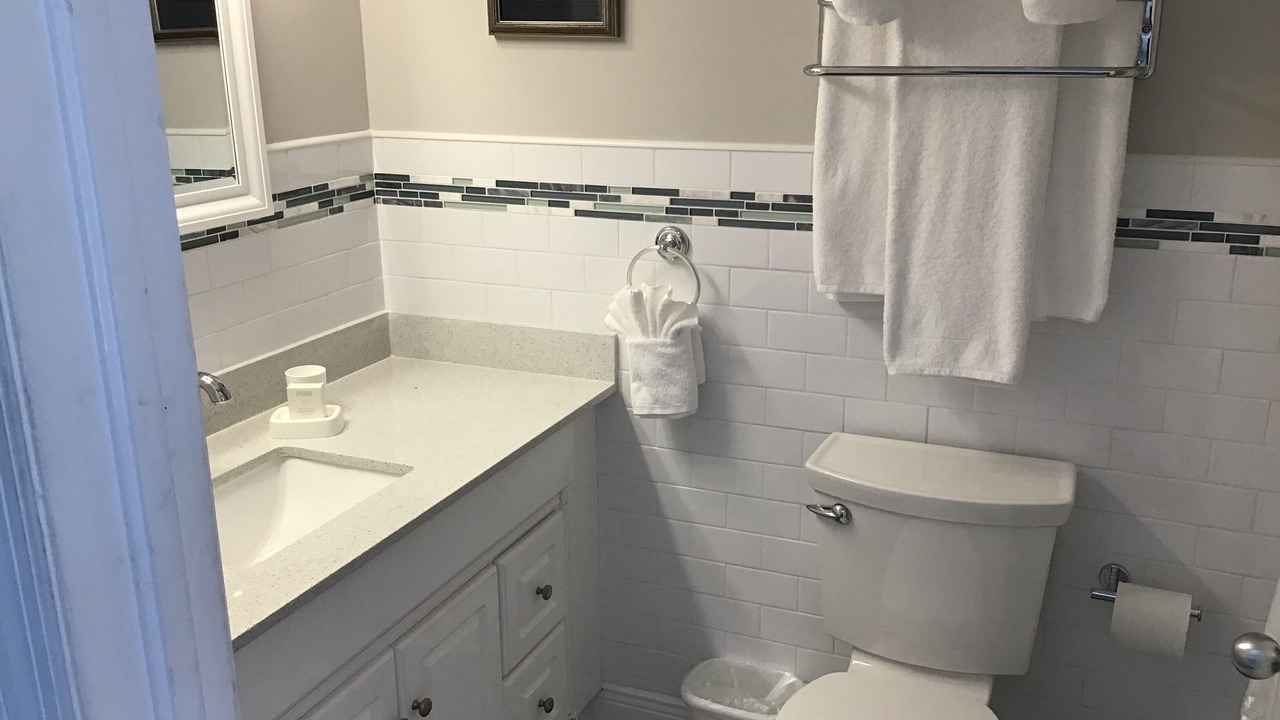 Photo of Bathroom in Colliers Bay