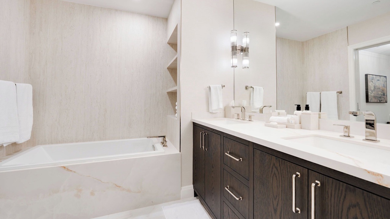 Photo of Bathroom in Seven Mile Beach