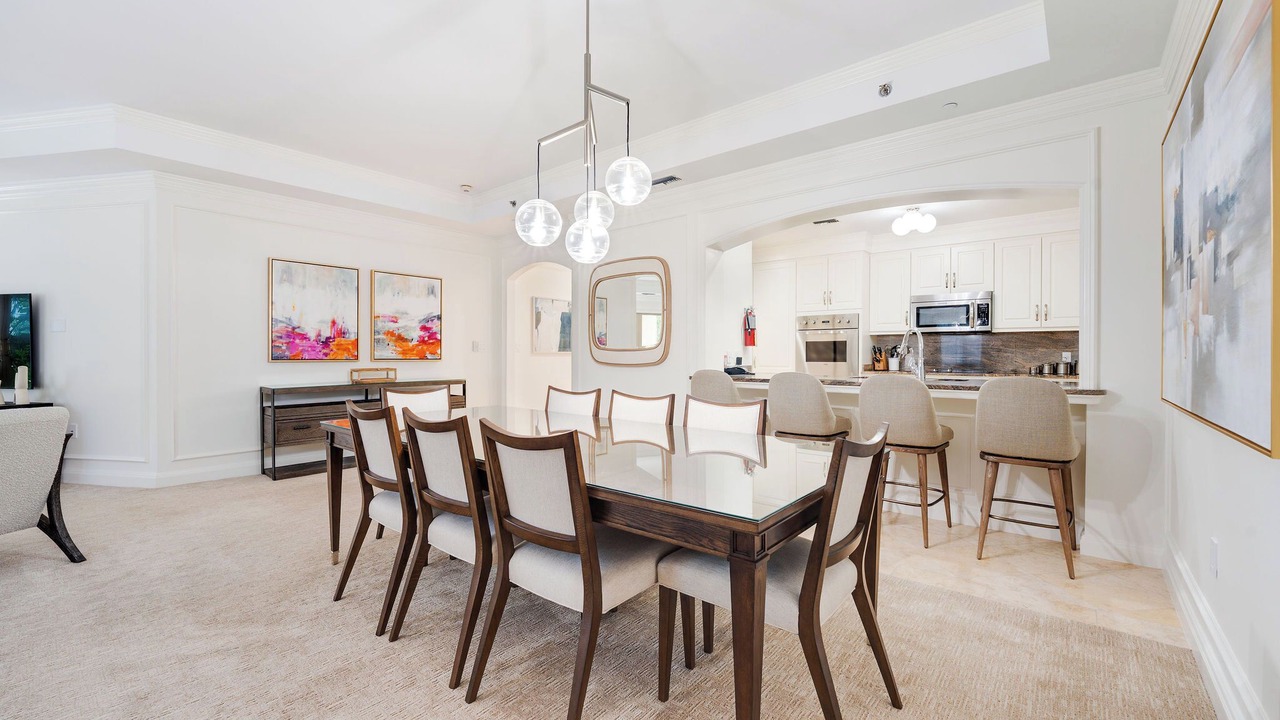 Photo of Livingroom in Seven Mile Beach