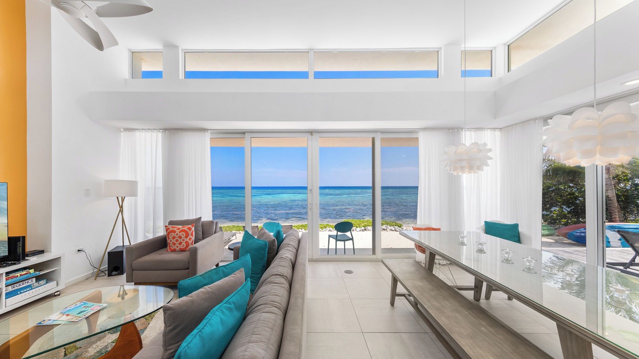 Photo of Livingroom in North Side