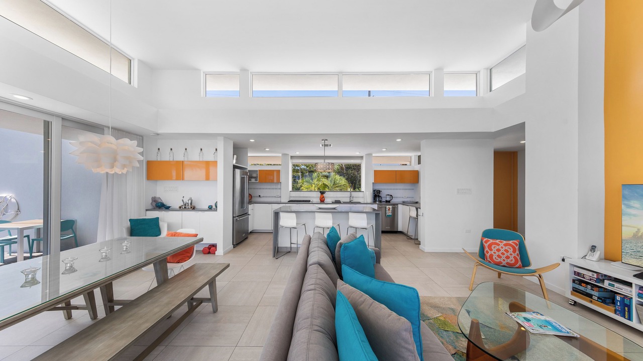 Photo of Livingroom in North Side