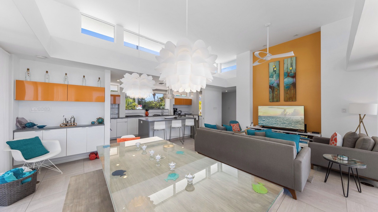 Photo of Livingroom in North Side
