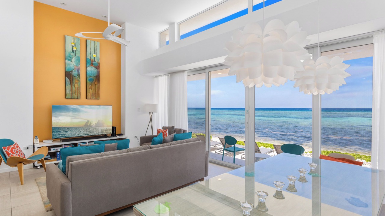 Photo of Livingroom in North Side