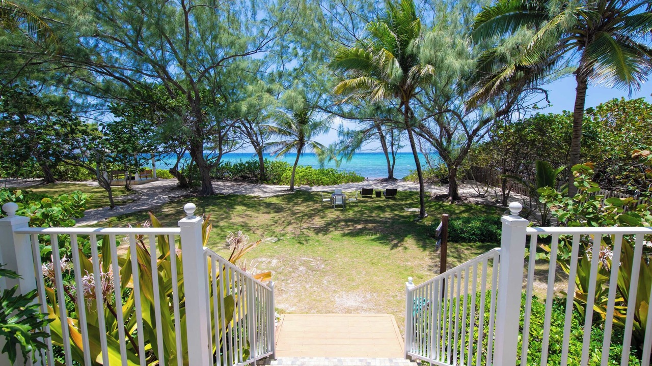 Photo of Outdoor in West Bay
