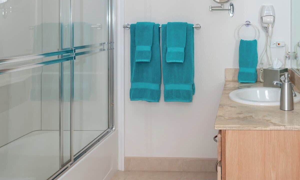 Photo of Bathroom in Rum Point