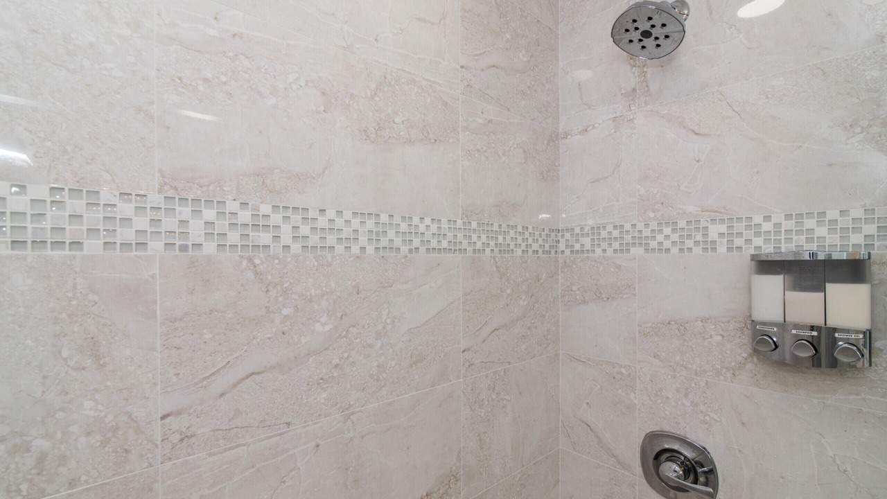 Photo of Bathroom in Seven Mile Beach