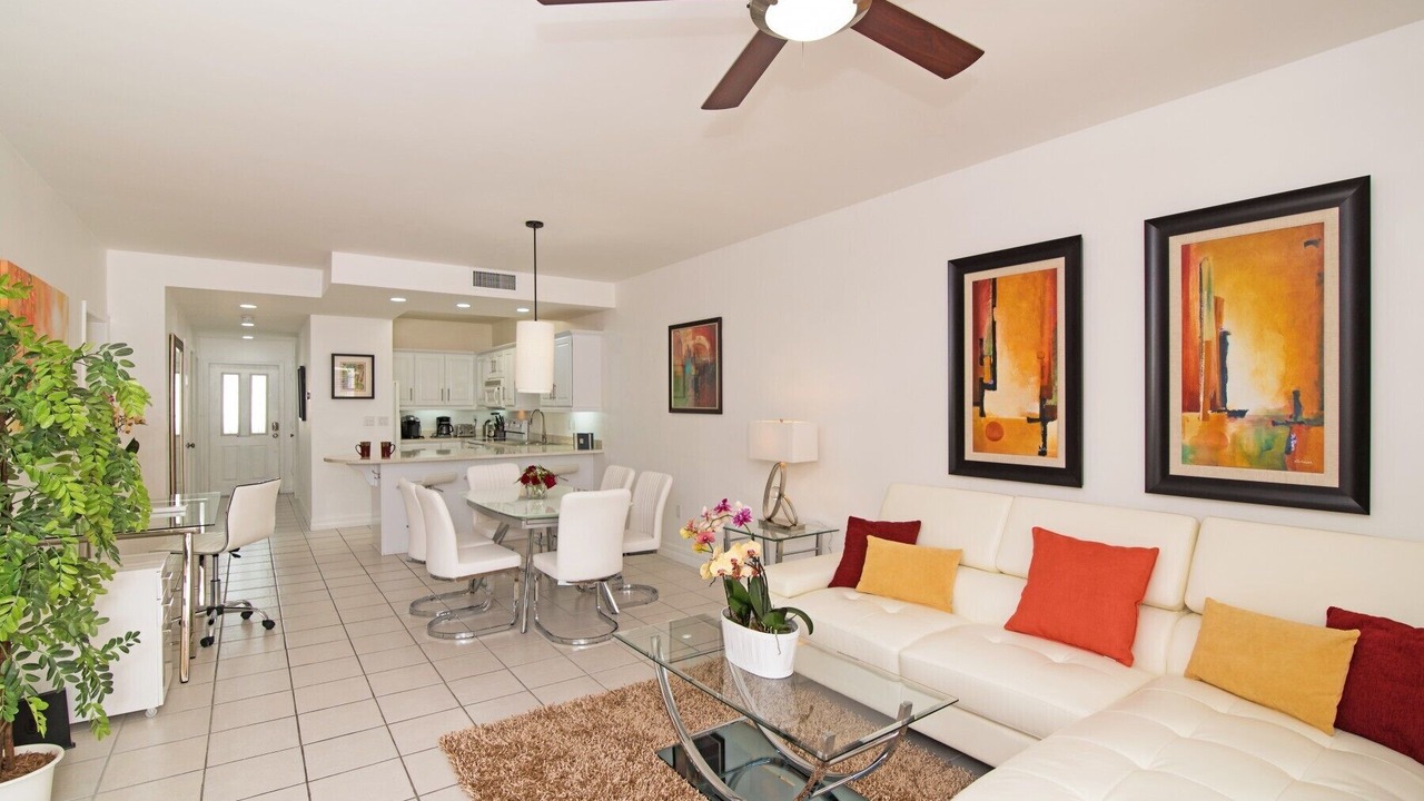 Photo of Bedroom in Seven Mile Beach