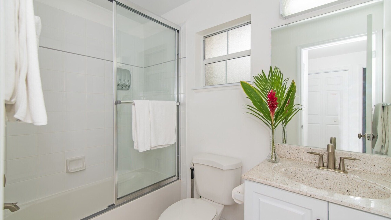 Photo of Bathroom in Seven Mile Beach