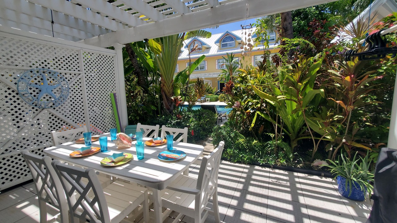 Photo of Outdoor in Northwest Point