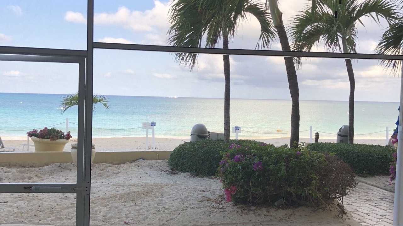 Photo of Outdoor in Seven Mile Beach