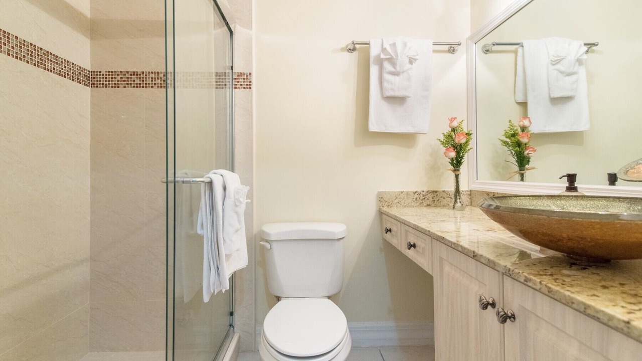 Photo of Bathroom in Seven Mile Beach