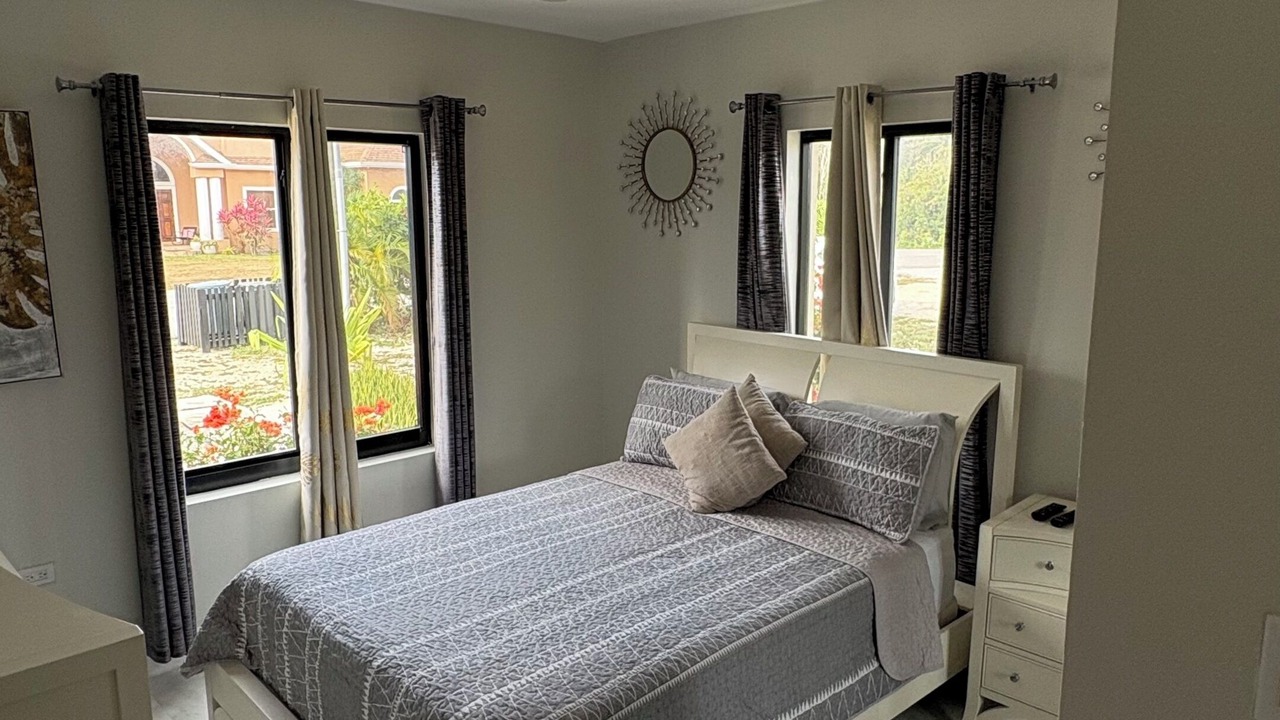 Photo of Bedroom in Bodden Town