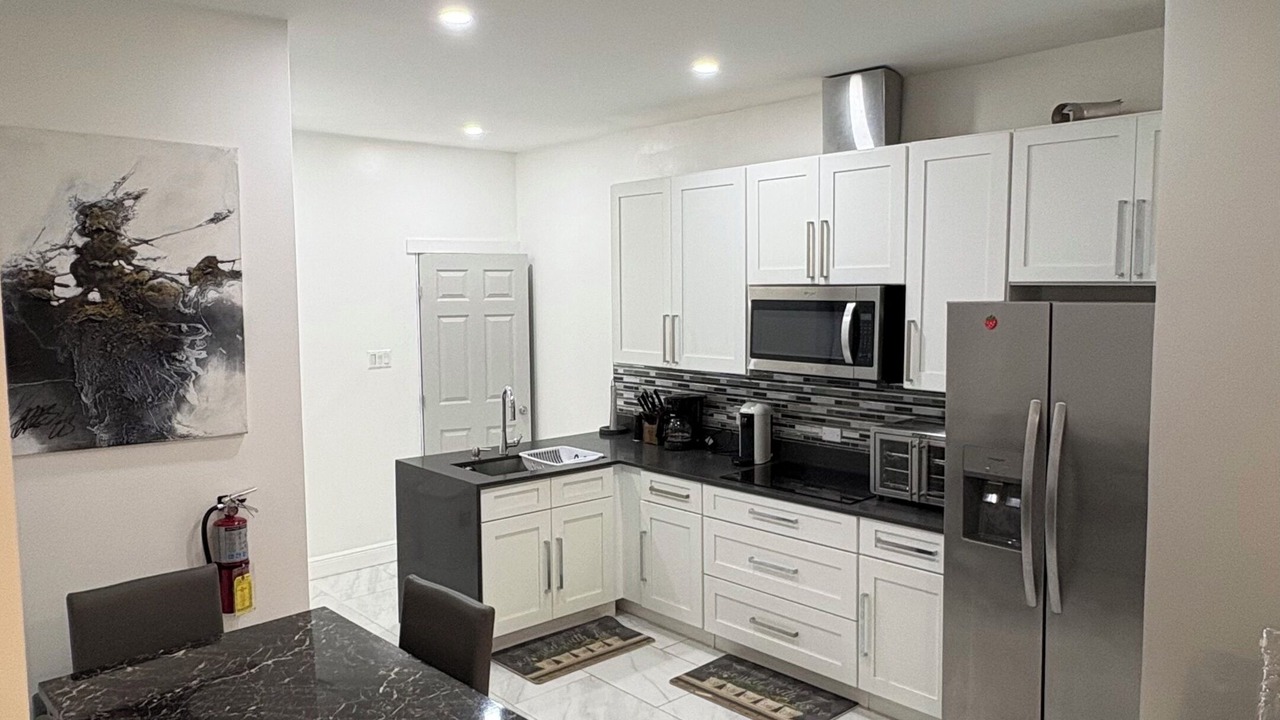 Photo of Kitchen in Bodden Town