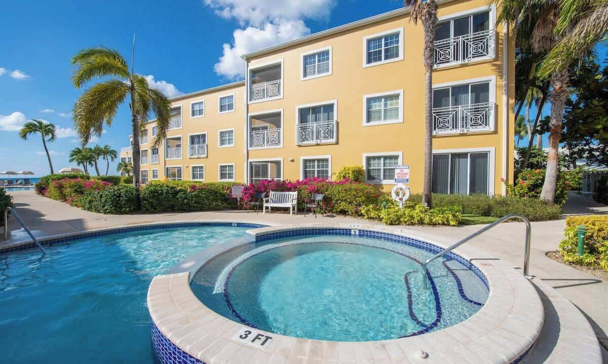 Photo of Outdoor in Seven Mile Beach