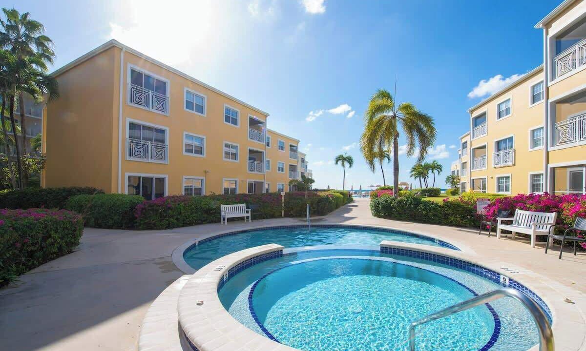Photo of Outdoor in Seven Mile Beach