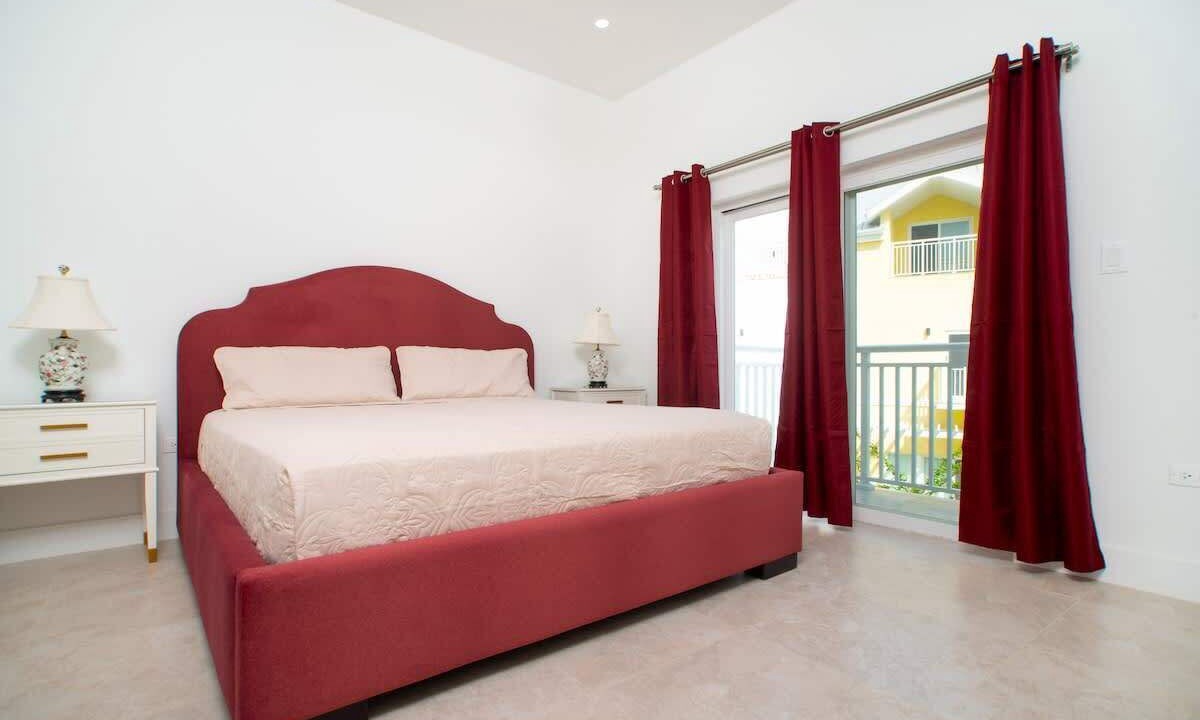 Photo of Bedroom in West Bay