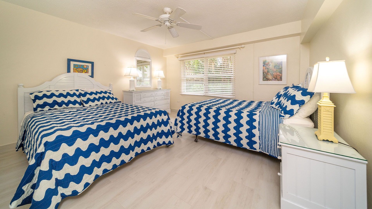 Photo of Bedroom in Seven Mile Beach