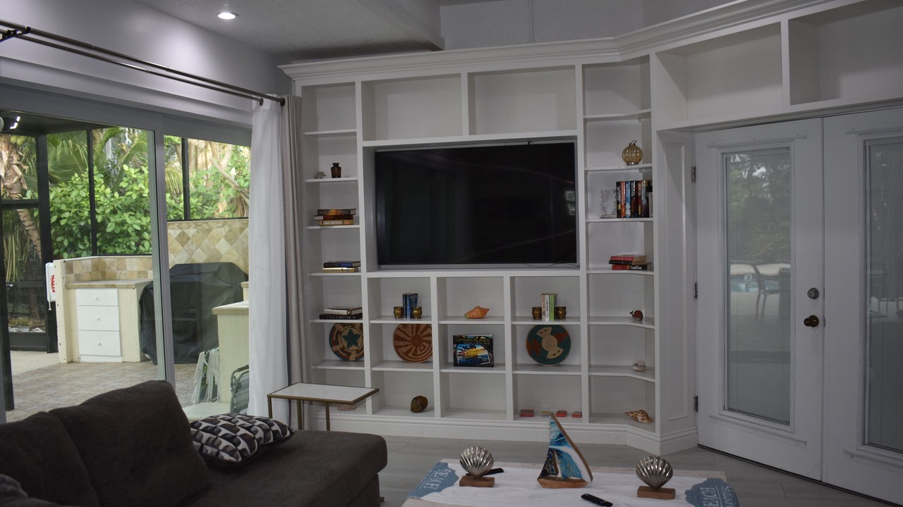 Photo of Livingroom in Seven Mile Beach