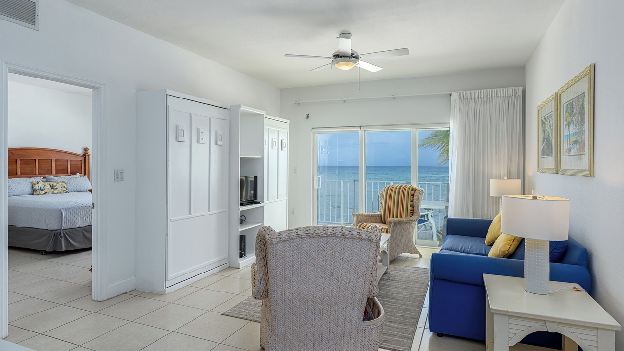 Photo of Livingroom in Colliers Bay