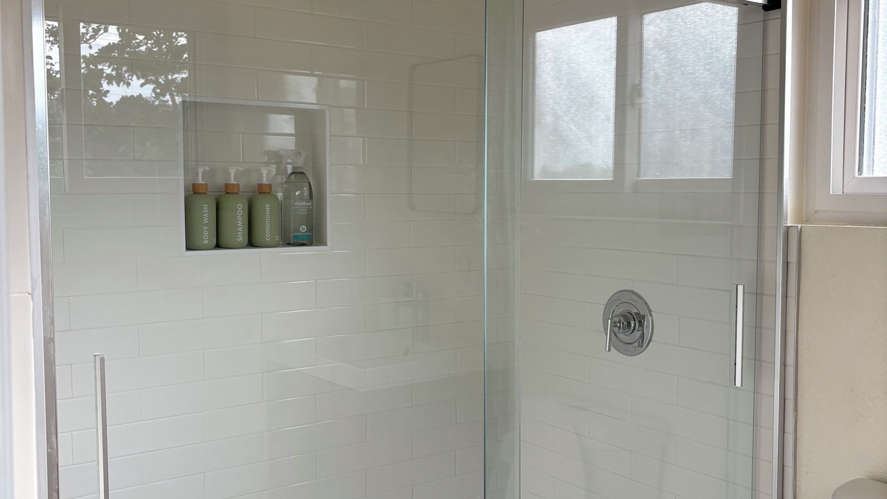 Photo of Bathroom in Cotton Tree Bay