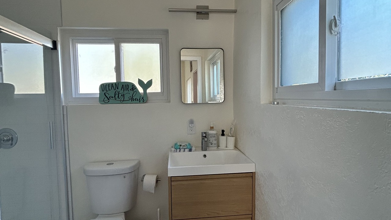 Photo of Bathroom in Cotton Tree Bay