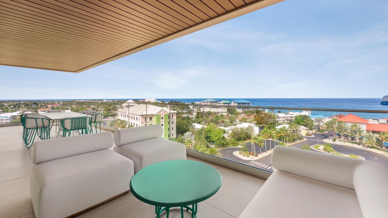 Photo of Patio Balcony in George Town