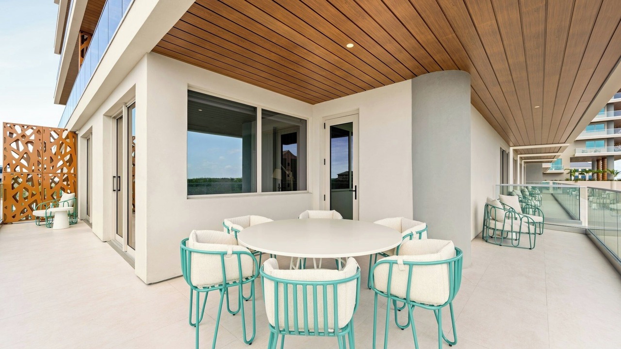 Photo of Patio Balcony in George Town