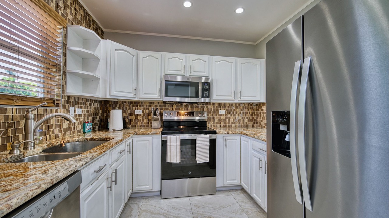 Photo of Kitchen in Seven Mile Beach