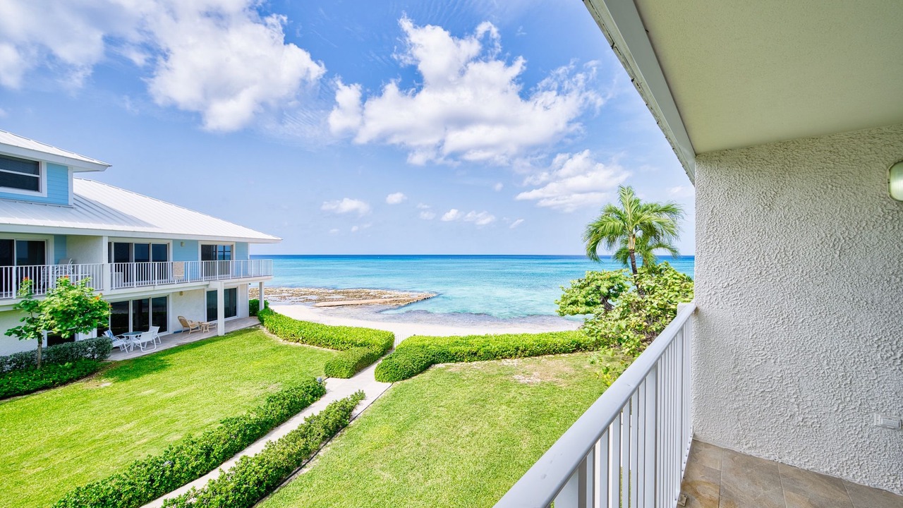 Photo of Outdoor in Seven Mile Beach