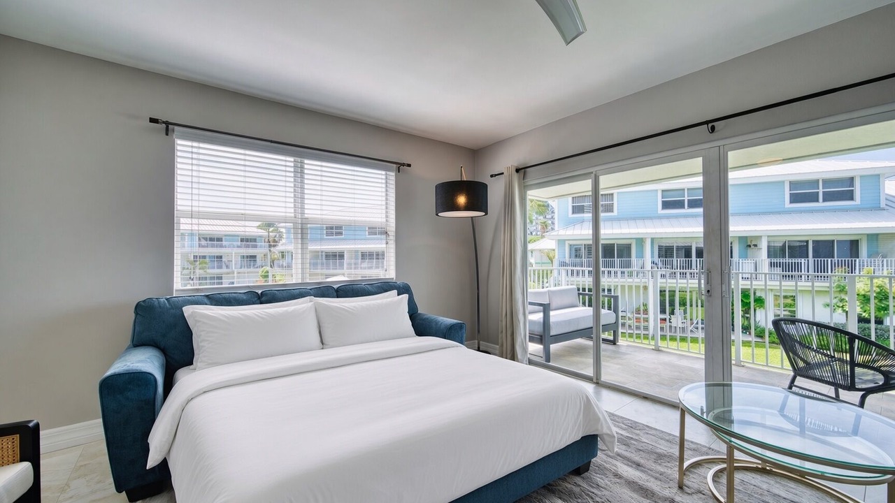 Photo of Bedroom in Seven Mile Beach