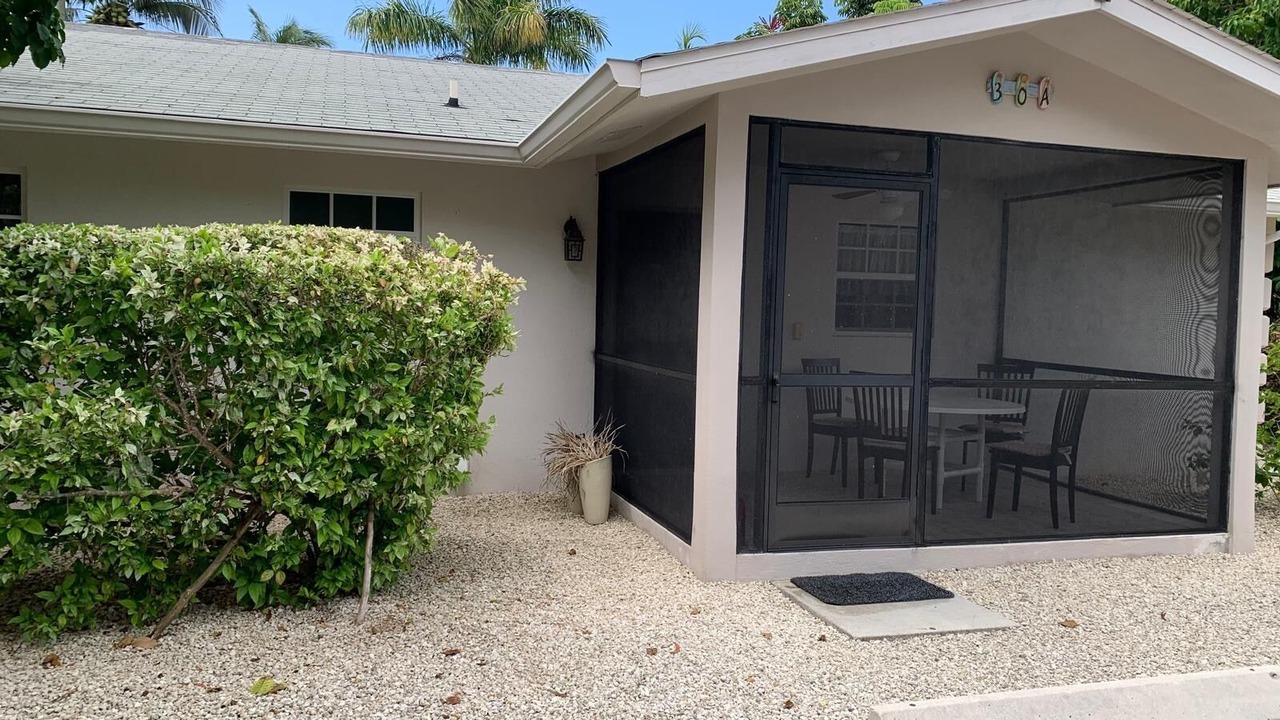 Photo of Patio Balcony in Seven Mile Beach