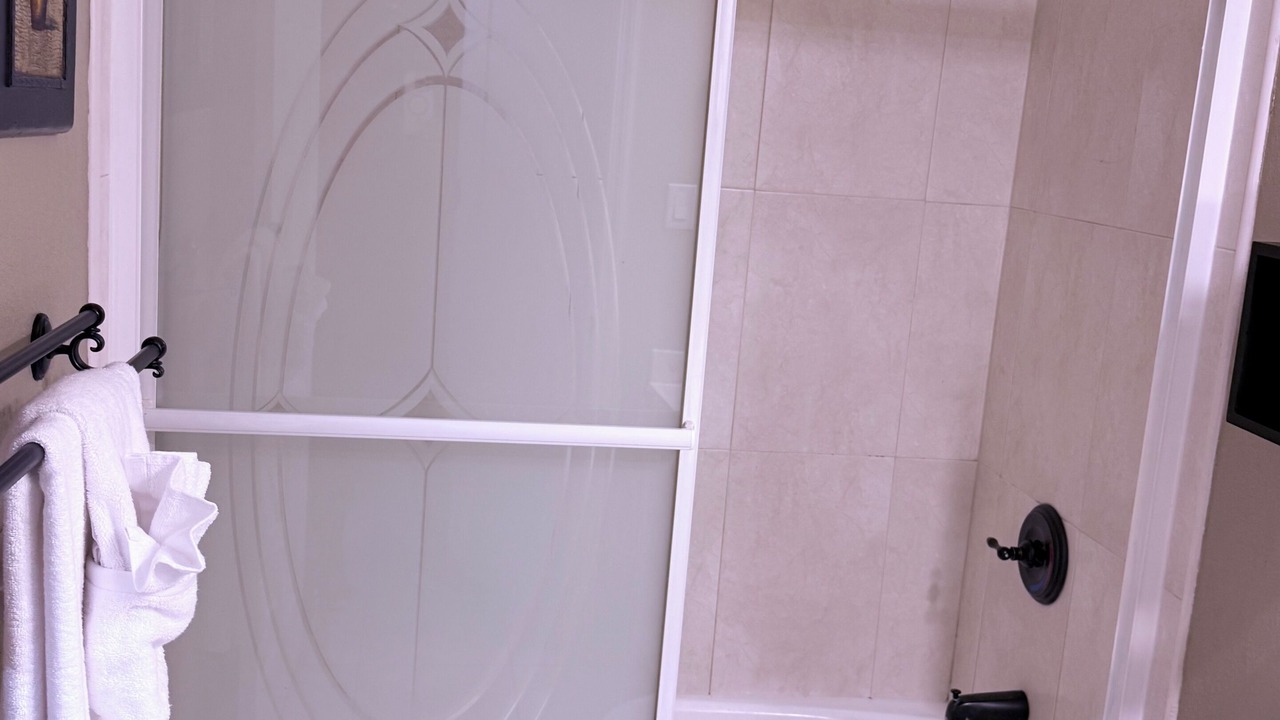 Photo of Bathroom in Seven Mile Beach