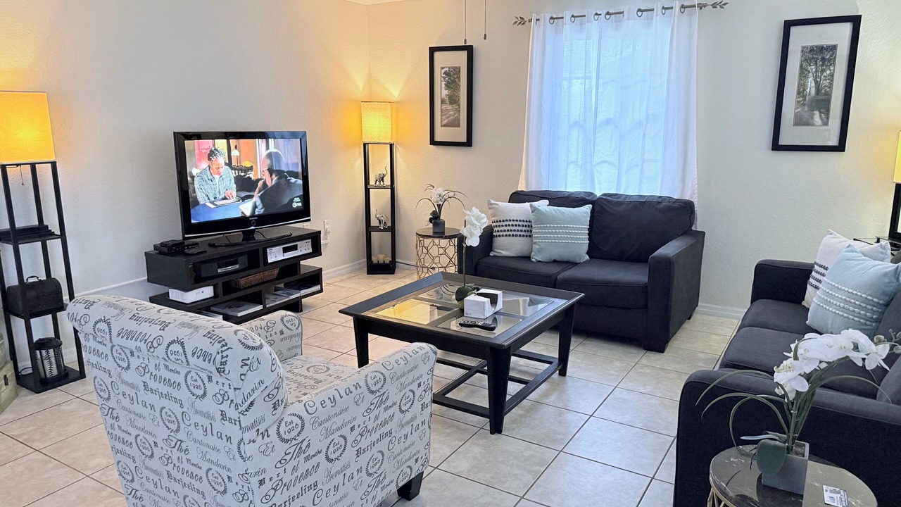 Photo of Livingroom in Seven Mile Beach
