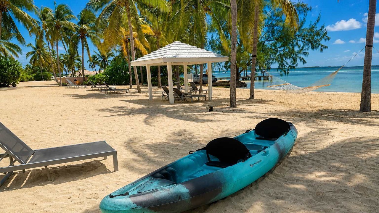 Photo of Others in Rum Point
