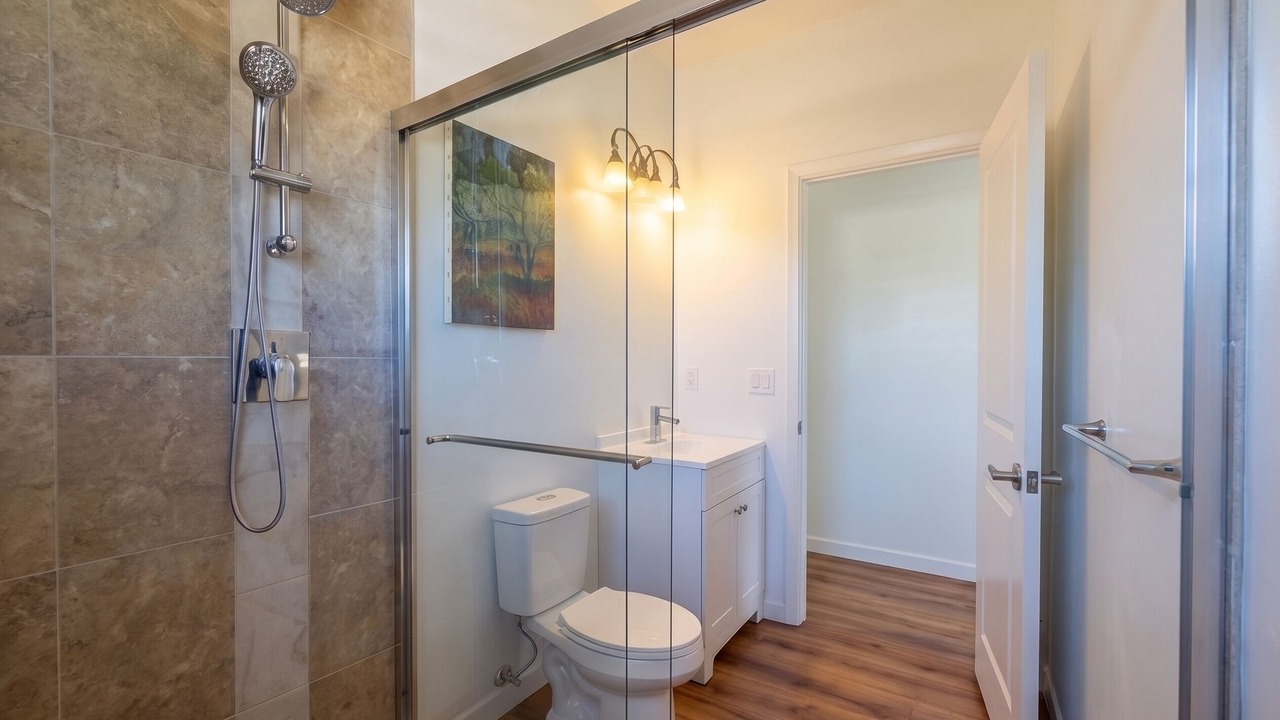 Photo of Bathroom in Bodden Town