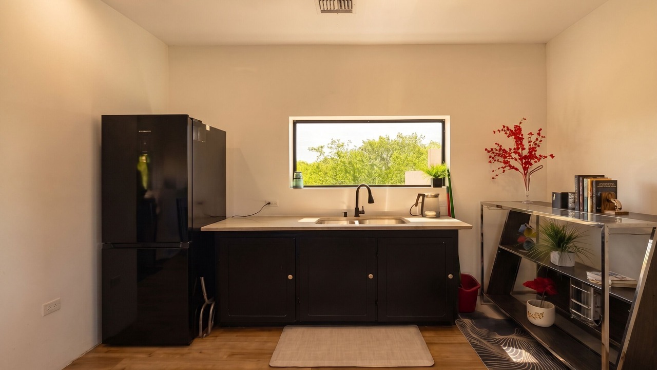 Photo of Kitchen in Bodden Town