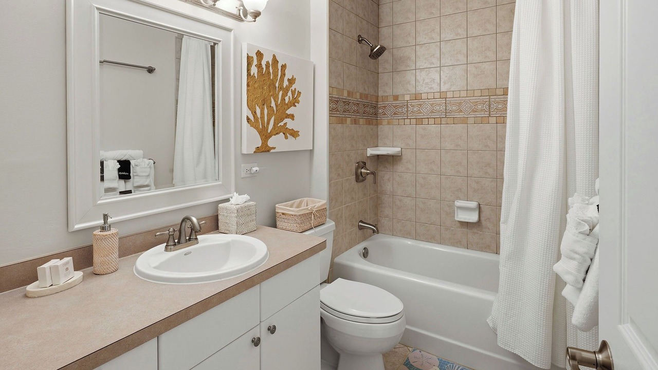 Photo of Bathroom in Seven Mile Beach
