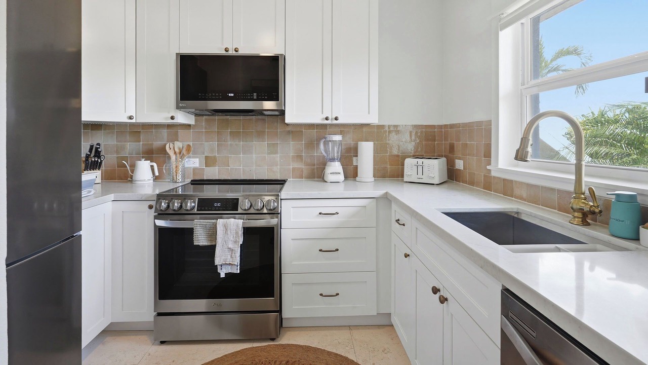 Photo of Kitchen in Seven Mile Beach