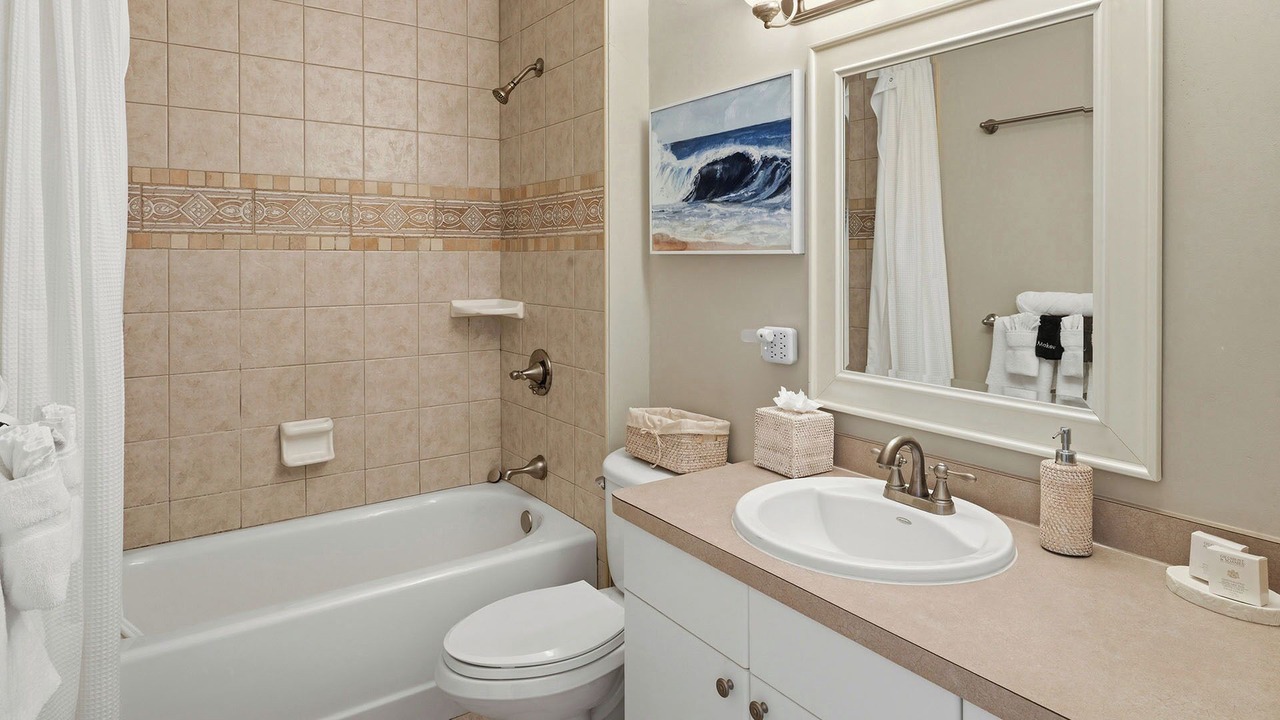Photo of Bathroom in Seven Mile Beach
