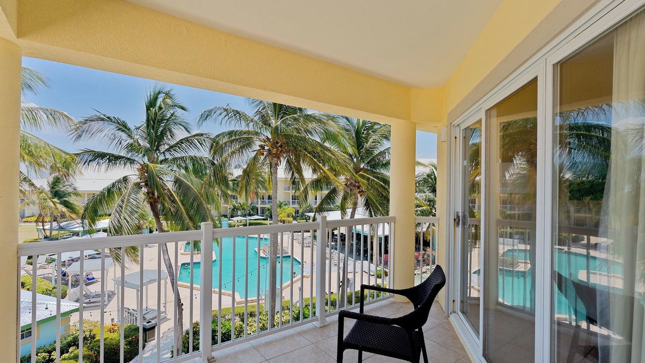 Photo of Patio Balcony in Crystal Harbour