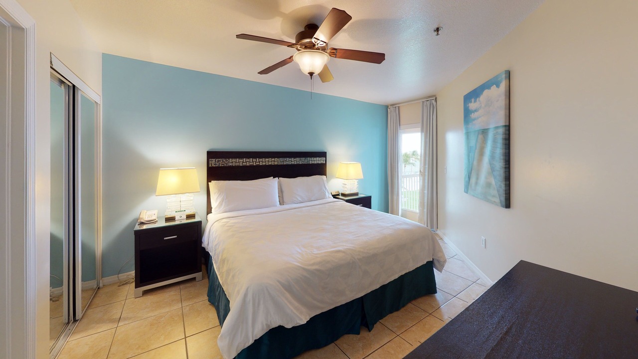 Photo of Bedroom in Crystal Harbour