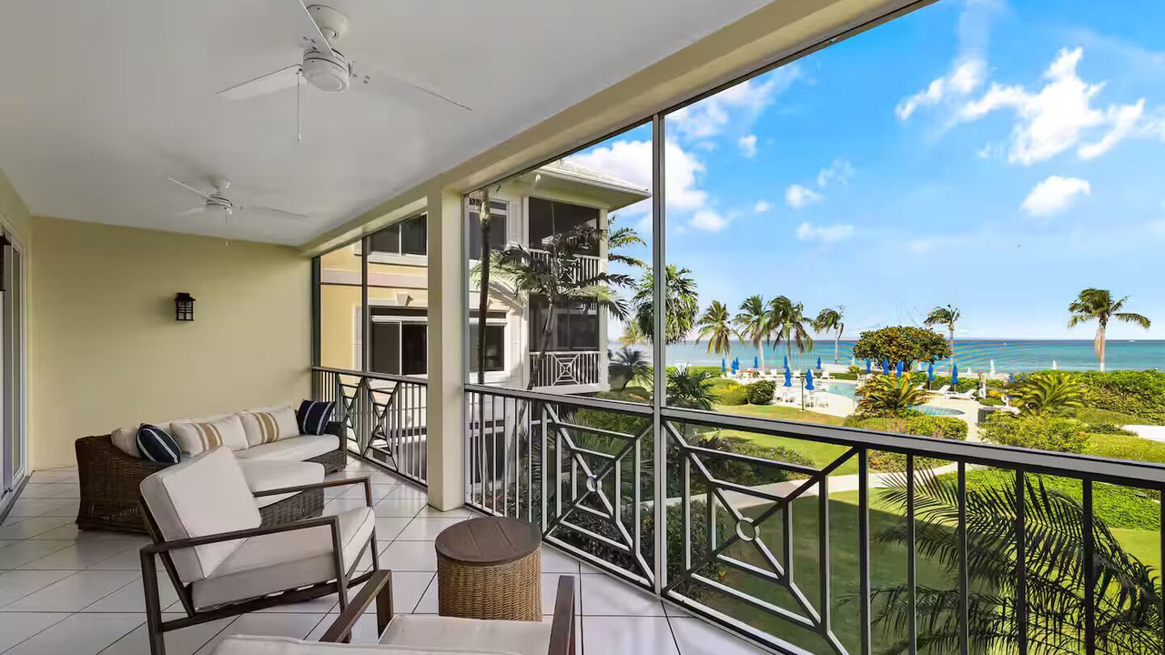 Photo of Outdoor in Seven Mile Beach