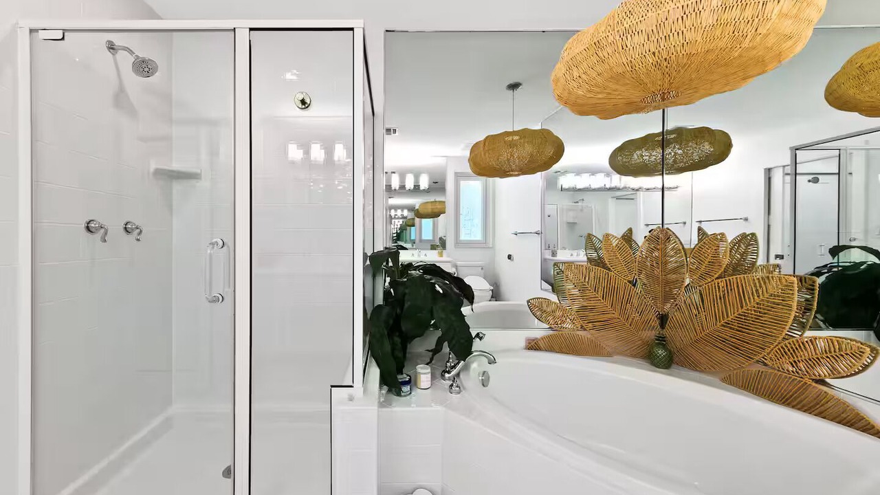 Photo of Bathroom in Seven Mile Beach