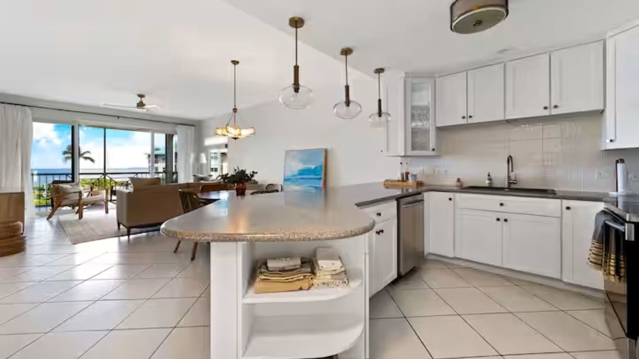 Photo of Kitchen in Seven Mile Beach