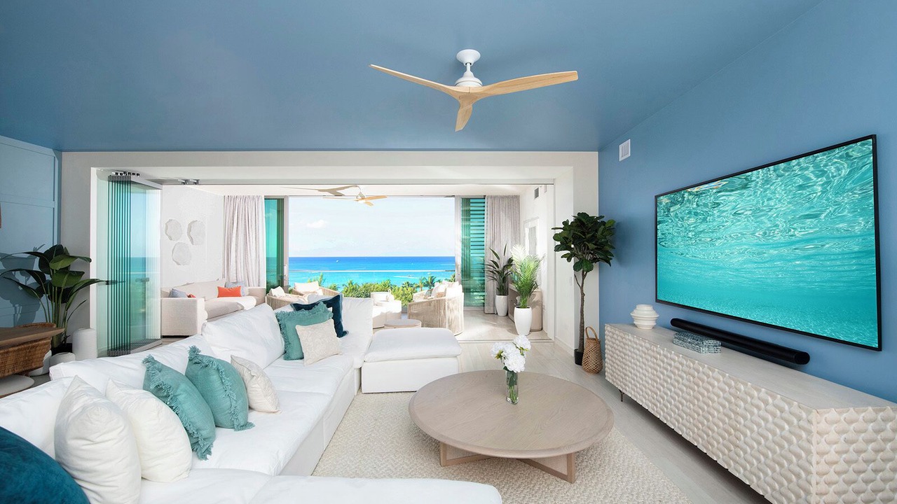 Photo of Livingroom in Seven Mile Beach
